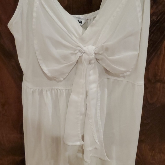 H&M Bow Front Tunic Tank - Picture 2 of 3